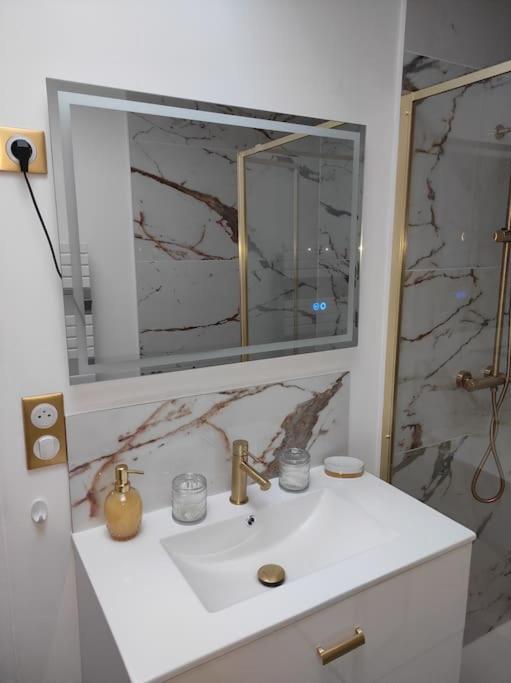 Au Bord Du Loir Apartment
